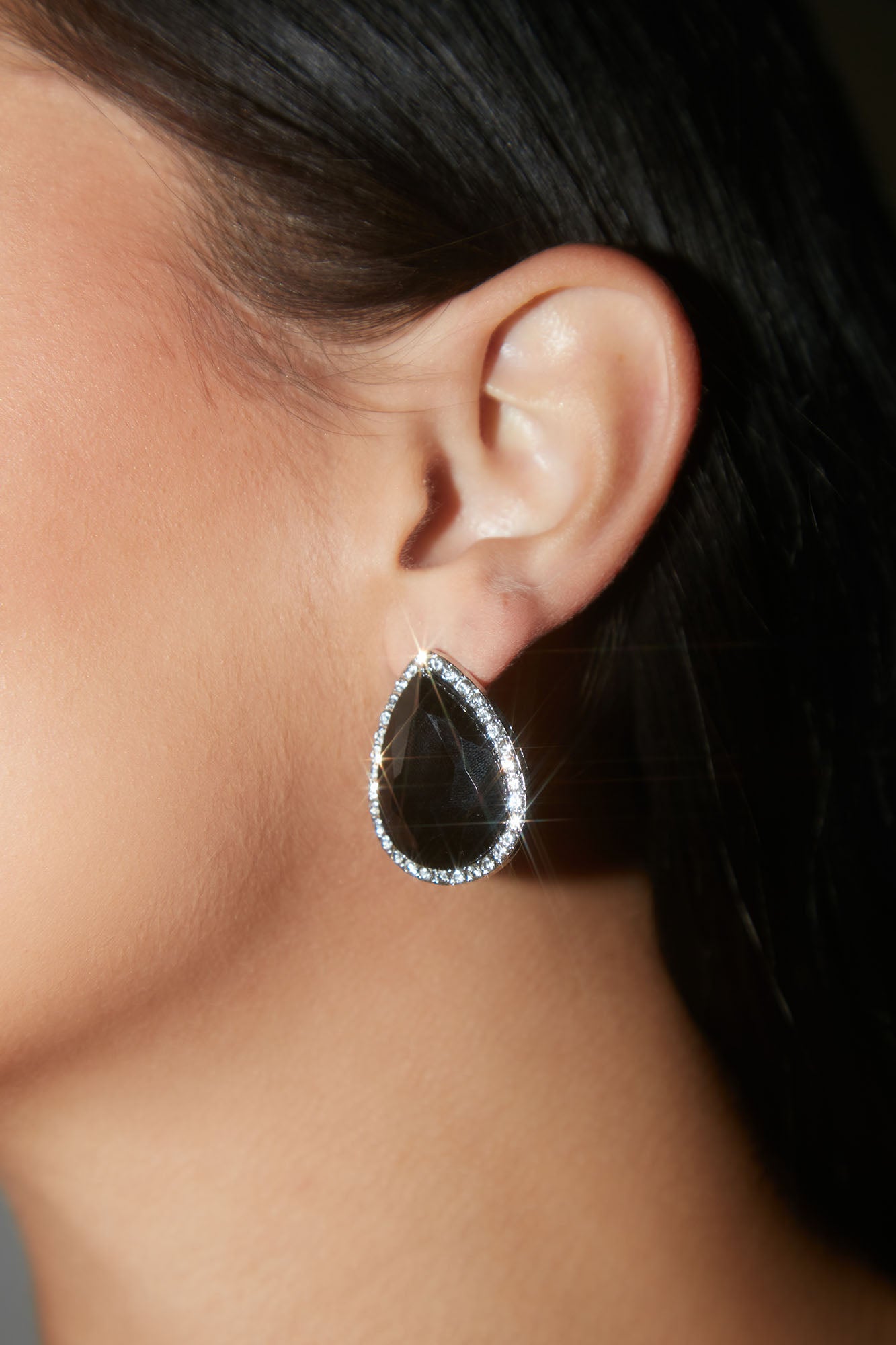 Top Priority Earrings - Black